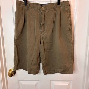 Men's Olive Shorts